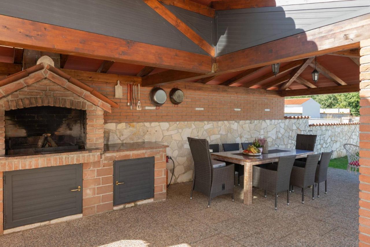 Apartmani Jana Poreč Exteriör bild