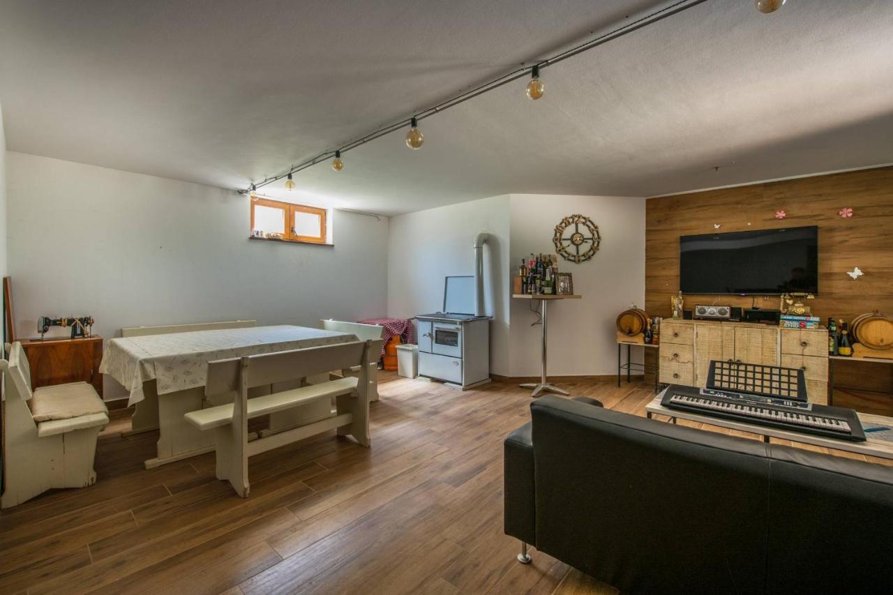 Apartmani Jana Poreč Exteriör bild